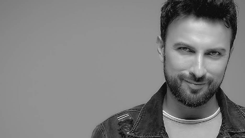 Tarkan isyan etti! 'Erkekliğimden utanır oldum'