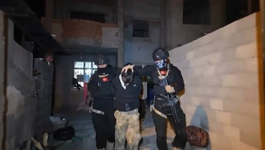 45 ilde DEAŞ’a dev operasyon! 216 şüpheli yakalandı...
