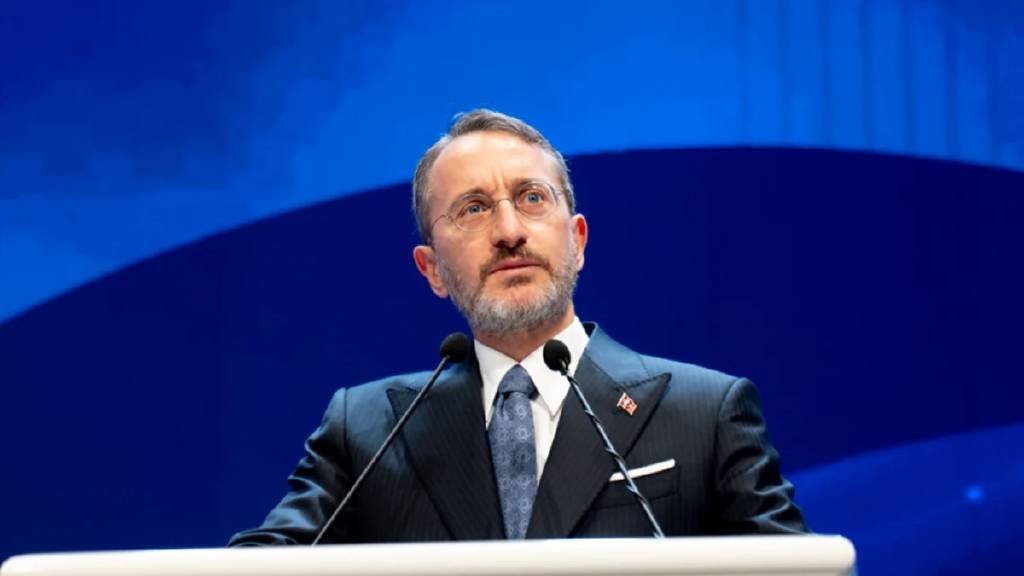 İletişim Başkanı Altun: Medya hak ihlallerini duyurmalı