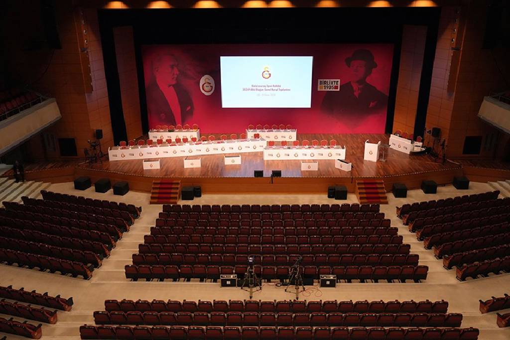 Galatasaray'da genel kurul günü