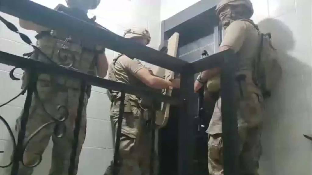 İzmir'de DEAŞ'ın kasasına operasyon: 10 tutuklama
