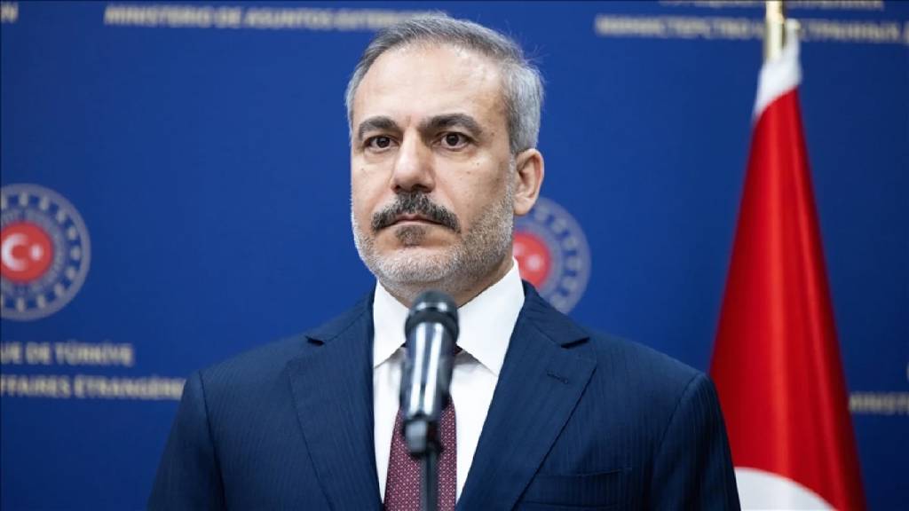  Bakan Fidan, AB Dış İlişkiler ve Güvenlik Politikası Yüksek Temsilcisi Kaja Kallas ve Hollanda Dışişleri Bakanı Caspar Veldkamp ile ayrı ayrı telefon görüşmeleri gerçekleştirdi