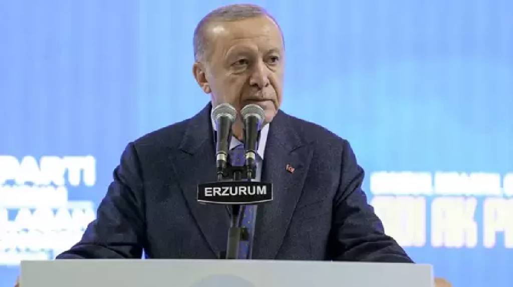 Recep Tayyip Erdoğan, Suriye'deki gelişmeler üzerinden muhalefeti eleştirerek, CHP'ye sert tepki gösterdi