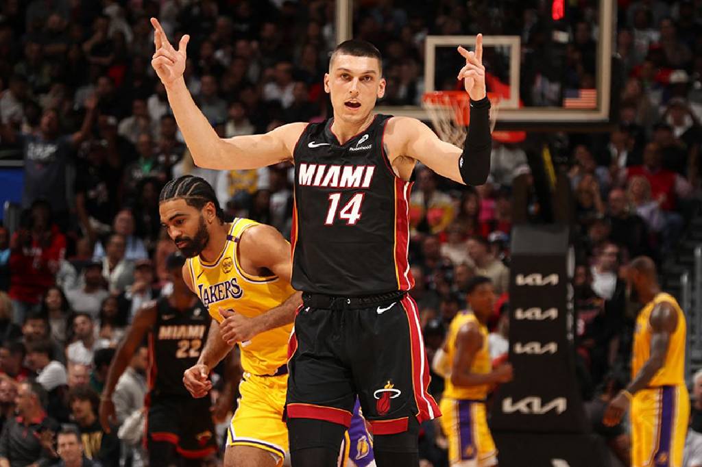 Miami, Los Angeles Lakers'a 41 sayı fark attı. NBA'de gecenin diğer sonuçları