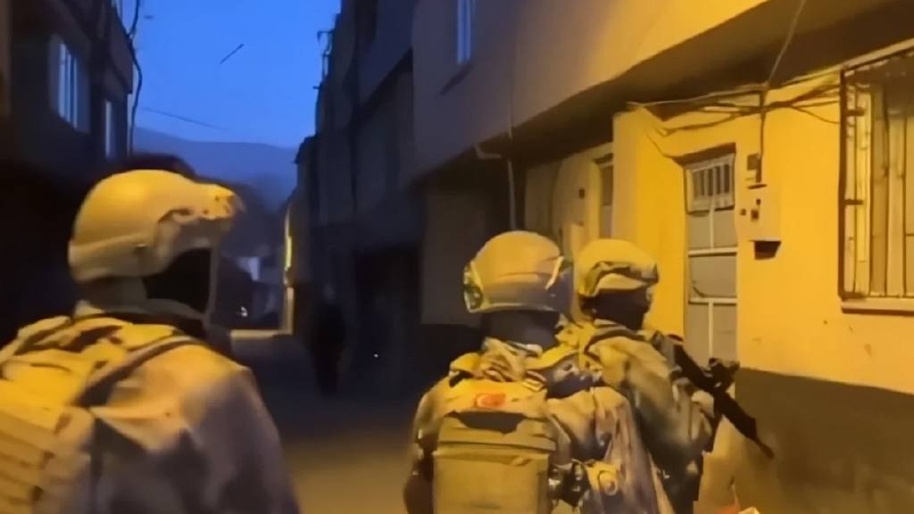 76 ilde NARKOKAPAN operasyonu: 595 şüpheli yakalandı