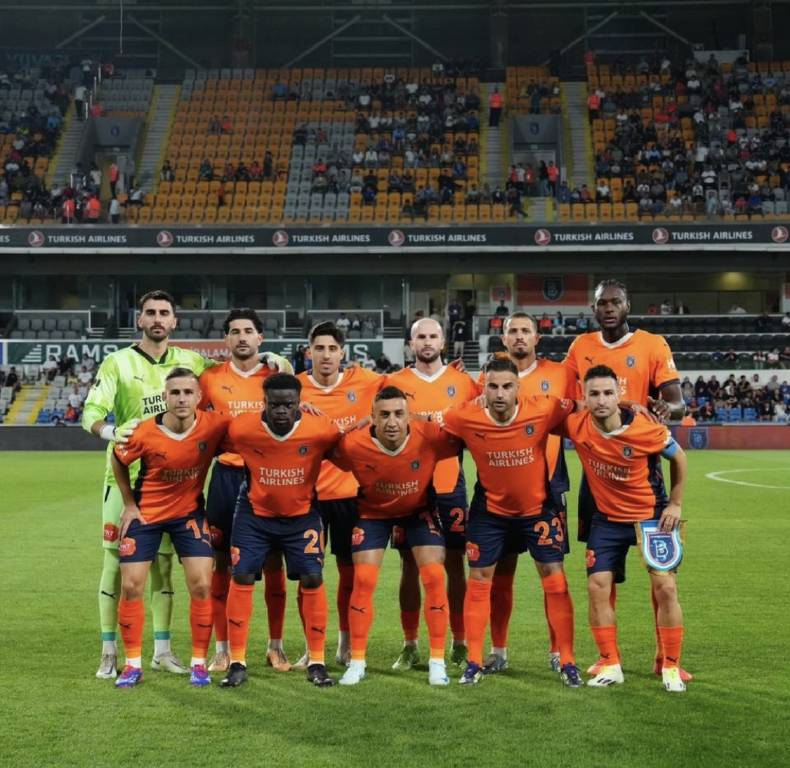 Başakşehir tur kapısını sonuna kadar araladı!