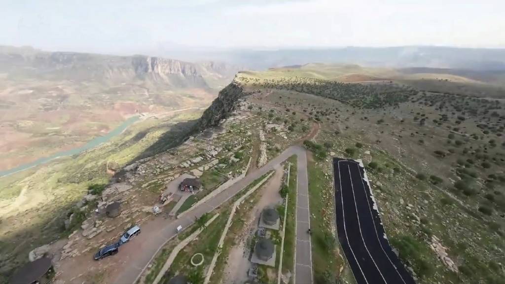 Mehmetçik teröristlerden temizledi, Botan Vadisi’ne huzur geldi…
