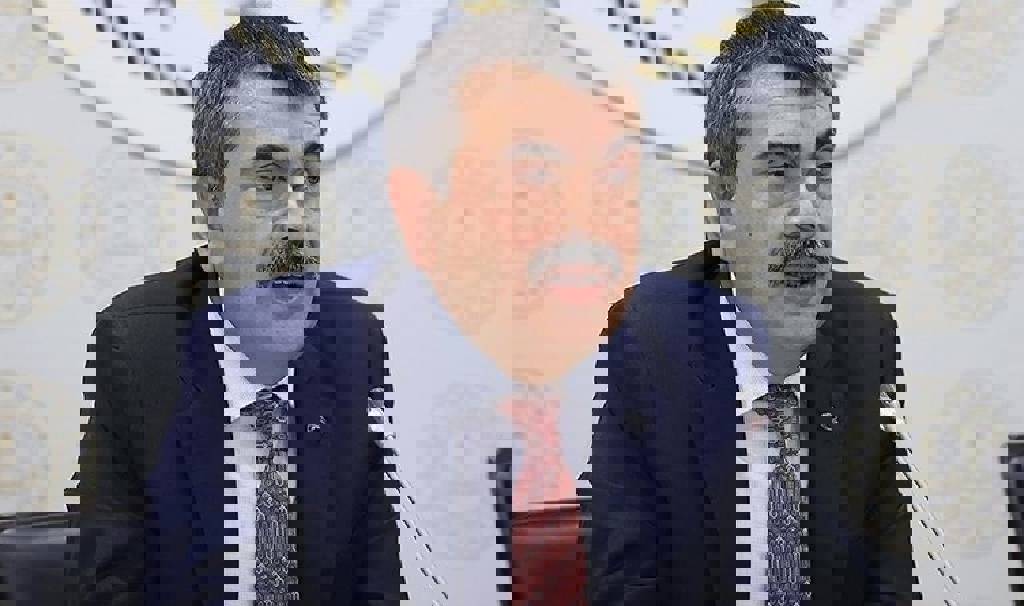 Bakan Tekin: Kurallara uymayan Fransız okullarına işlem yapılacak