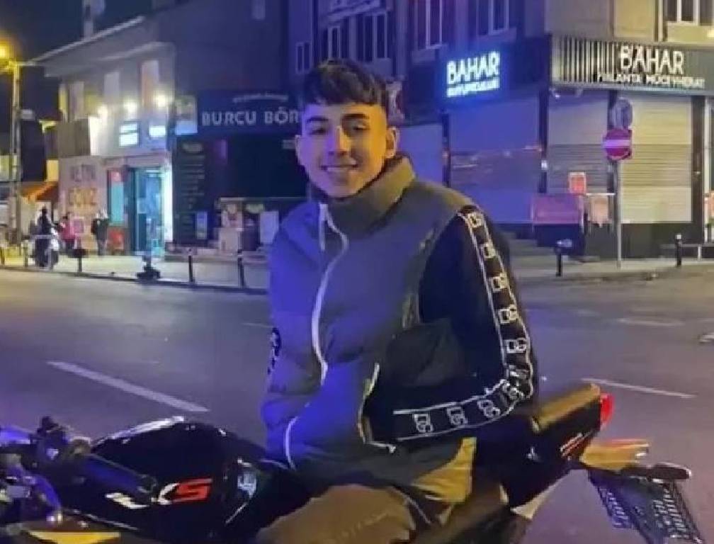 Eski Kızılay Başkanı'nın kızı motosiklete çarptı! 17 yaşındaki Batın Barlas hayatını kaybetti...