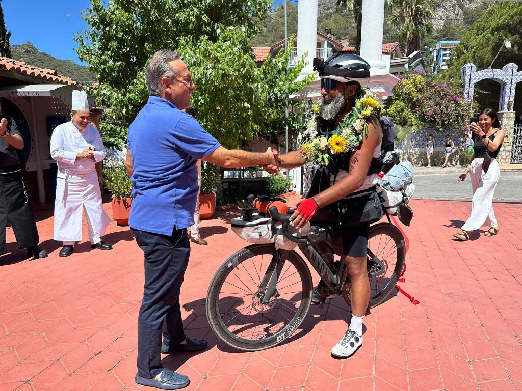 3 Bin 500 kilometrelik bisiklet yolculuğu: Hamburg'dan Fethiye'ye pedal çevirdi...
