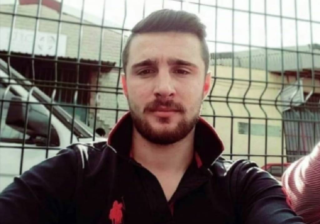 Ağabeyinin boğazını ve cinsel organını kesen sanığa ağırlaştırılmış müebbet hapis