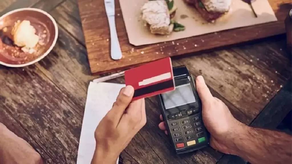 Bakanlık radara almıştı: Servis ücreti alan restoran ve kafelere ceza