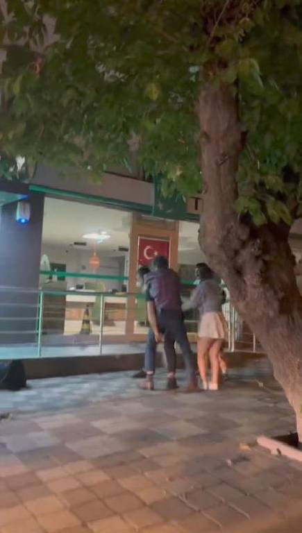 İstanbul’da yolcu ile taksi şoförü arasında ücret kavgası çıktı