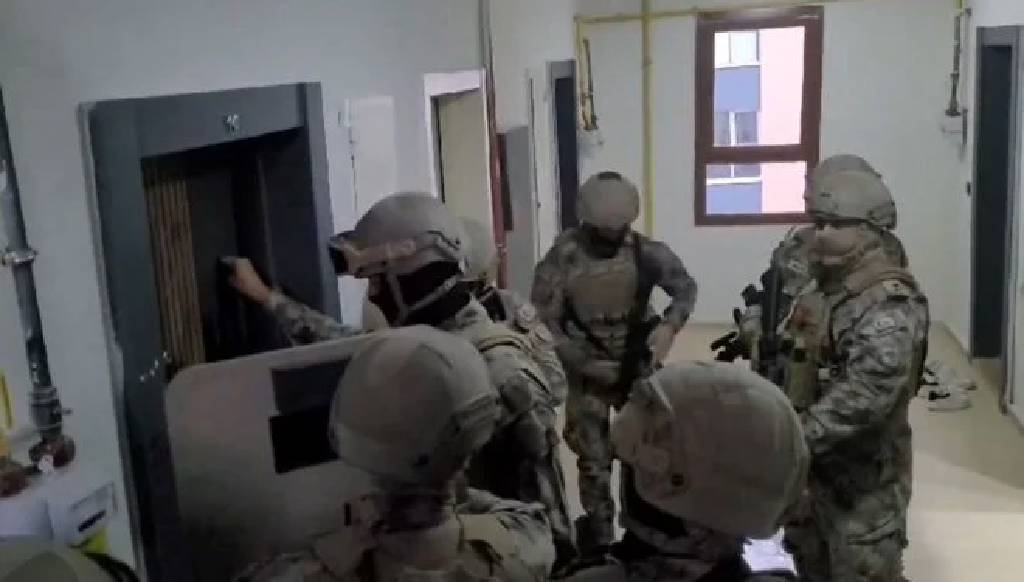 Yerlikaya duyurdu: KUYU-16 operasyonu: 15 şüpheli yakalandı