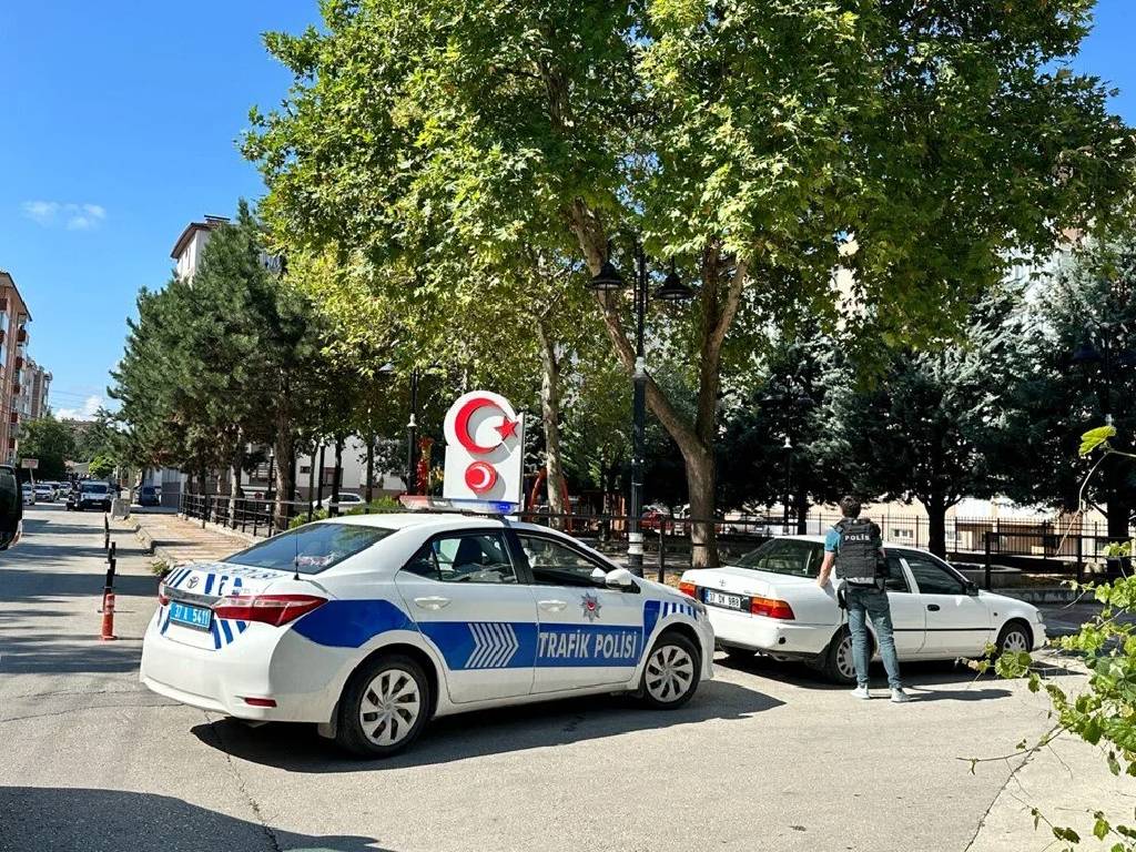 Kastamonu'da rehine krizi: Anne sağ kurtarıldı, bir polis şehit oldu...