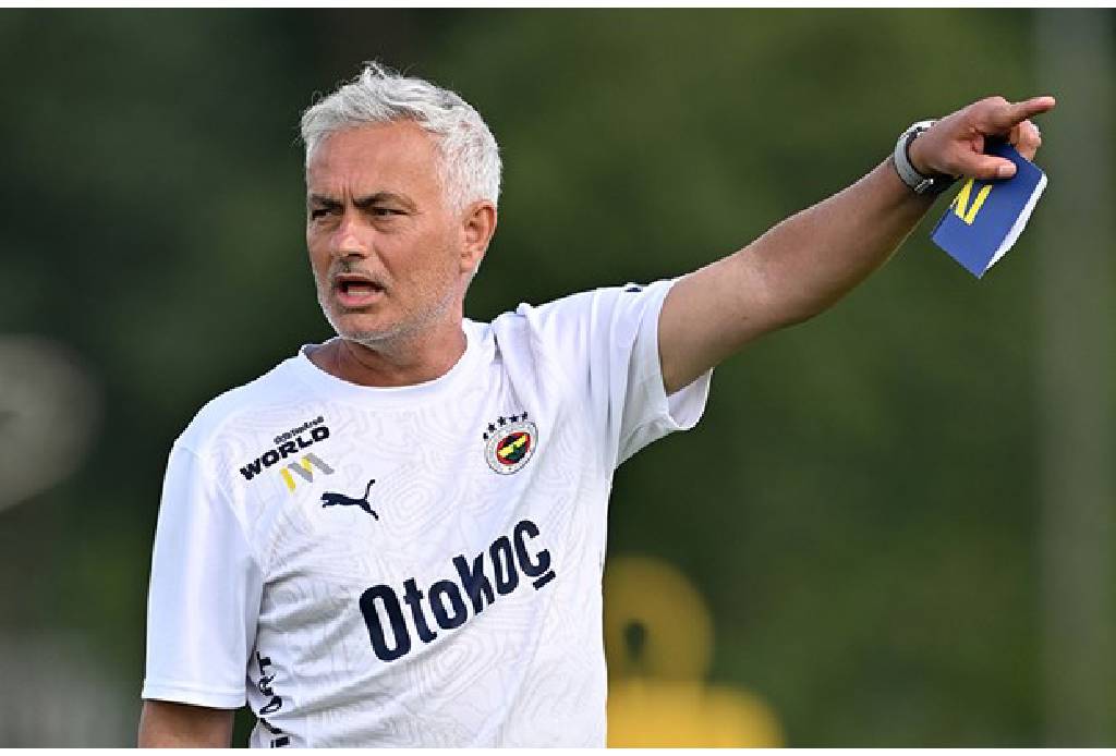 Mourinho'dan Lille maçı sonrası oyunculara uyarı!
