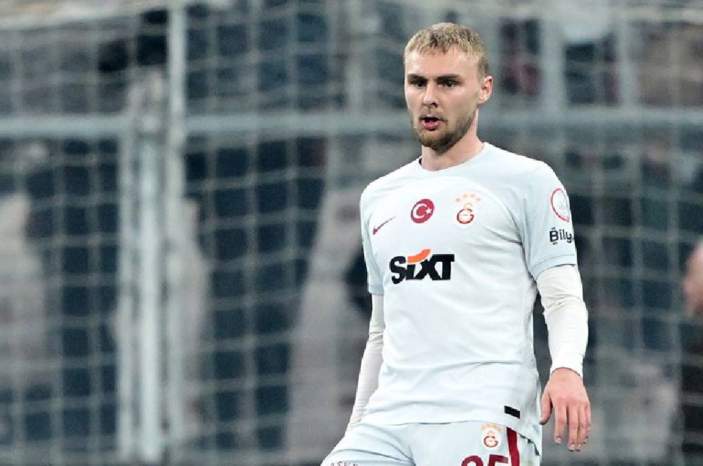Galatasaray'dan Victor Nelsson'a yeni sözleşme!