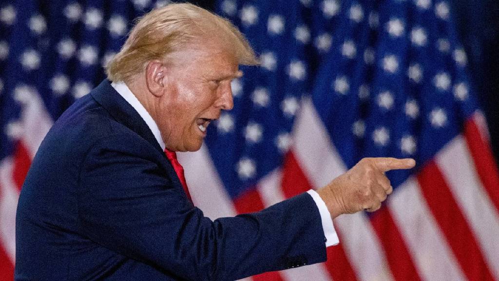 Trump'tan Ukrayna eleştirisi: "ABD'nin mühimmatları tükeniyor"