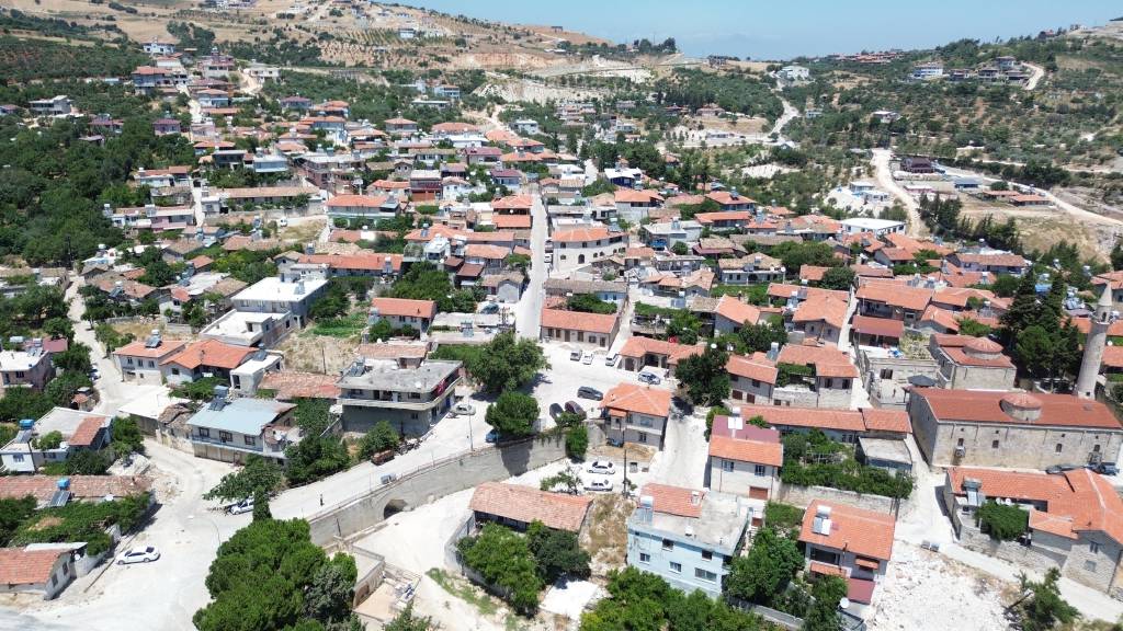 "Memleketi terk etmem diyenler buraya akın etti... Mahallenin nüfusu, depremle birlikte 10 kat arttı