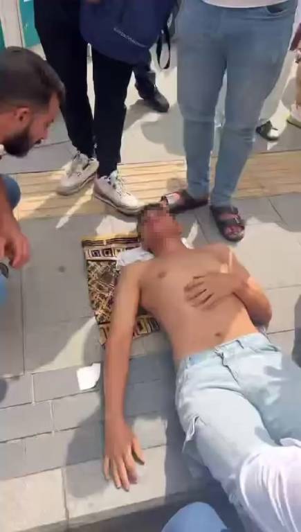 Sakarya'da Cuma namazı sırasında bıçaklı saldırı!