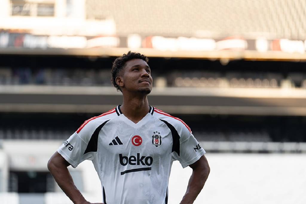 Beşiktaş yeni transferini açıkladı!
