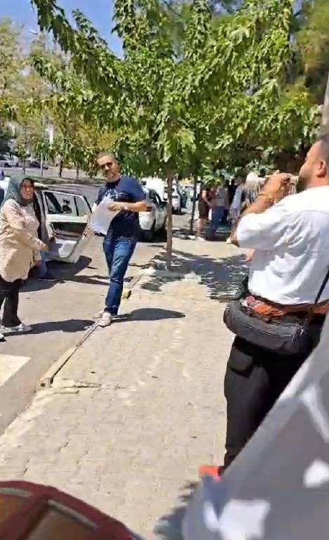 Direksiyon sınavını geçen kadına eşinden unutulmaz karşılama! Sıradaki sürpriz araba...