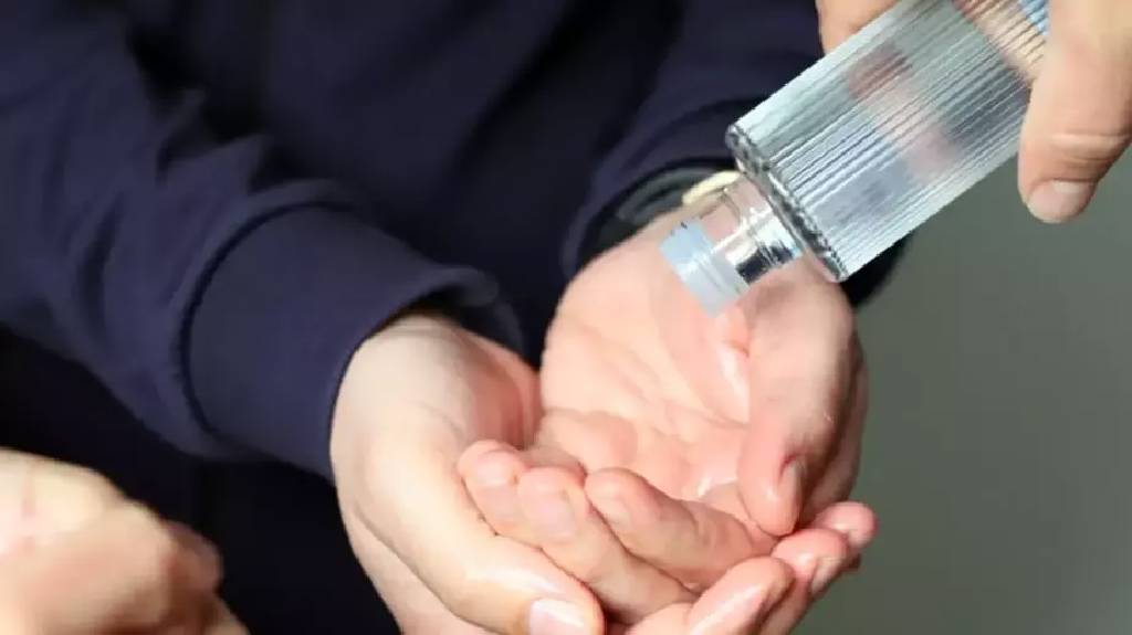 Dünyaca ünlü kolonya markası Eyüp Sabri Tuncer'e şok