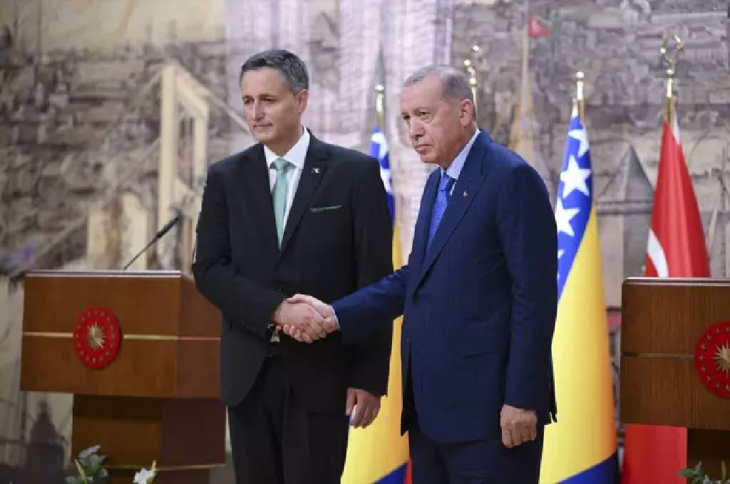 Erdoğan müjdeyi verdi, Bosna Hersek - Türkiye arası uçuşlar için kimlik gereksinimi