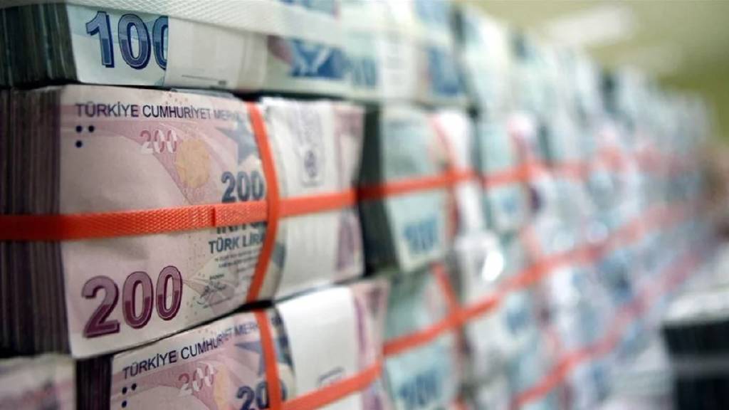 Ticaret Bakanlığı'ndan 8 ayda 815 milyon TL'lik tüketici koruma cezası