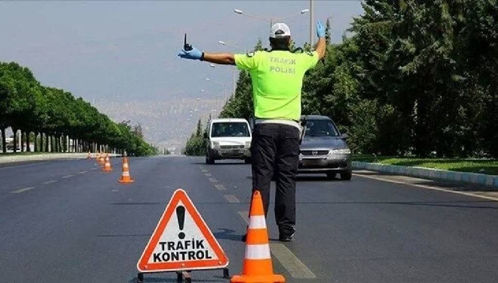 Bakan Yerlikaya'dan motosiklet uyarısı: Kazaların yüzde 45'inde yer aldılar