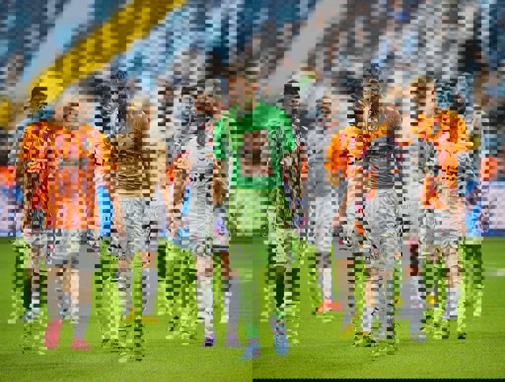 Galatasaray - Çaykur Rizespor, ilk 11'ler... Osimhen sahada