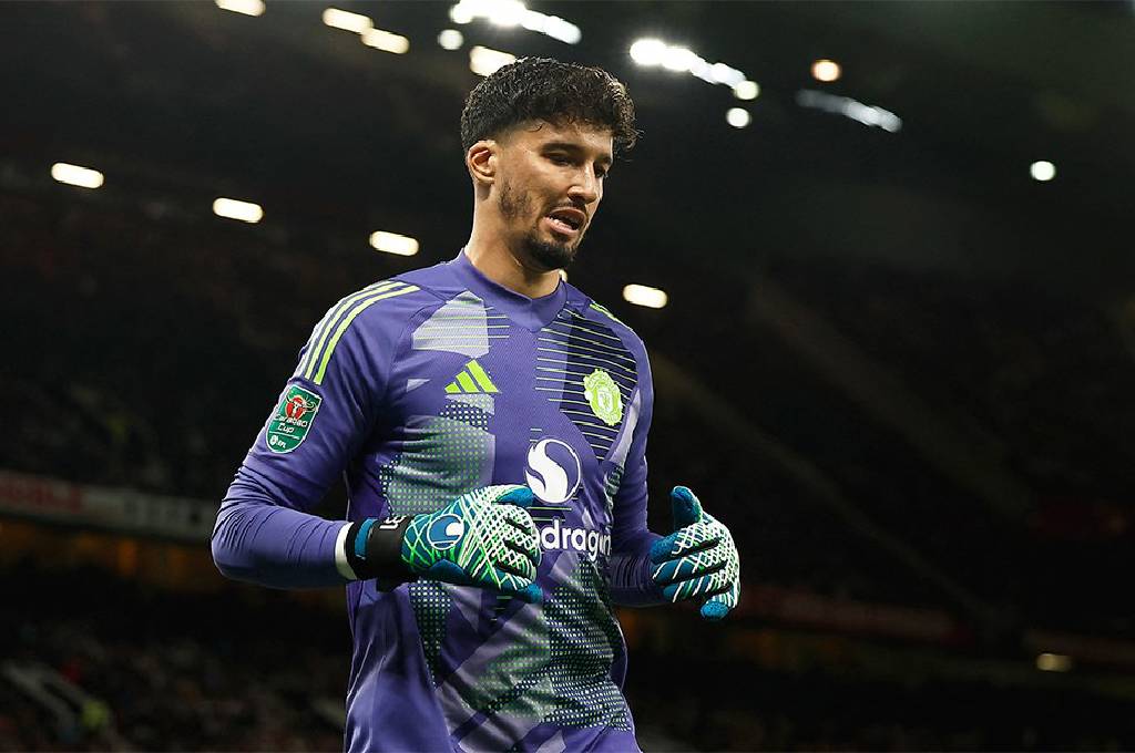 Altay Bayındır, Manchester United formasıyla ilk maçına çıktı. United farkla kazandı
