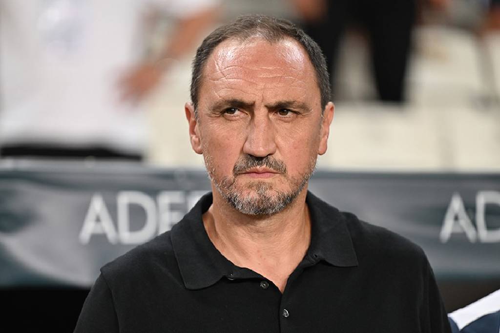 Süper Lig'de bir teknik direktör daha takımıyla yolları ayırdı