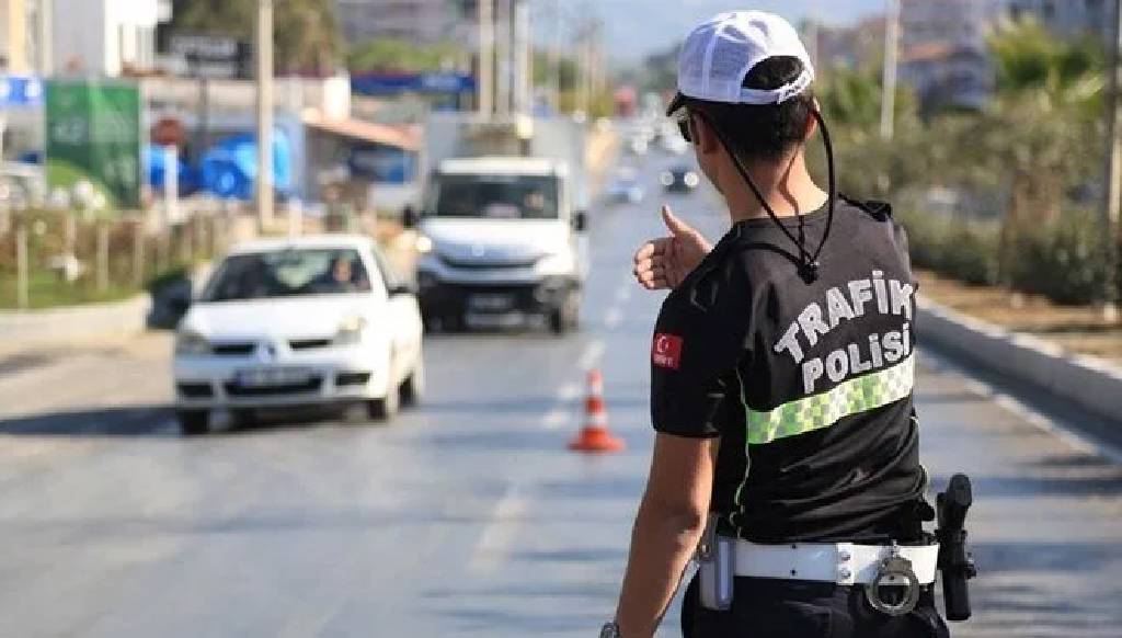 Bakan Yerlikaya açıkladı: Trafikte bir haftada 2 milyon 667 bin 955 araç denetlendi