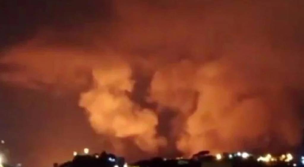 Lübnan'a hava saldırısı! İsrail savaş uçakları, Hizbullah hedeflerini vurdu...