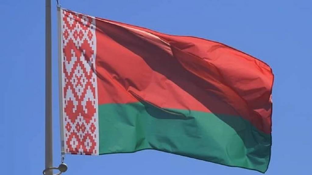Belarus’ta halk devlet başkanlığı seçimi için sandık başında...