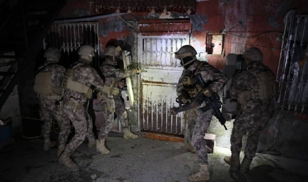 Şırnak'ta NARKOKAPAN-11 operasyonu! 2 şüpheli yakalandı...