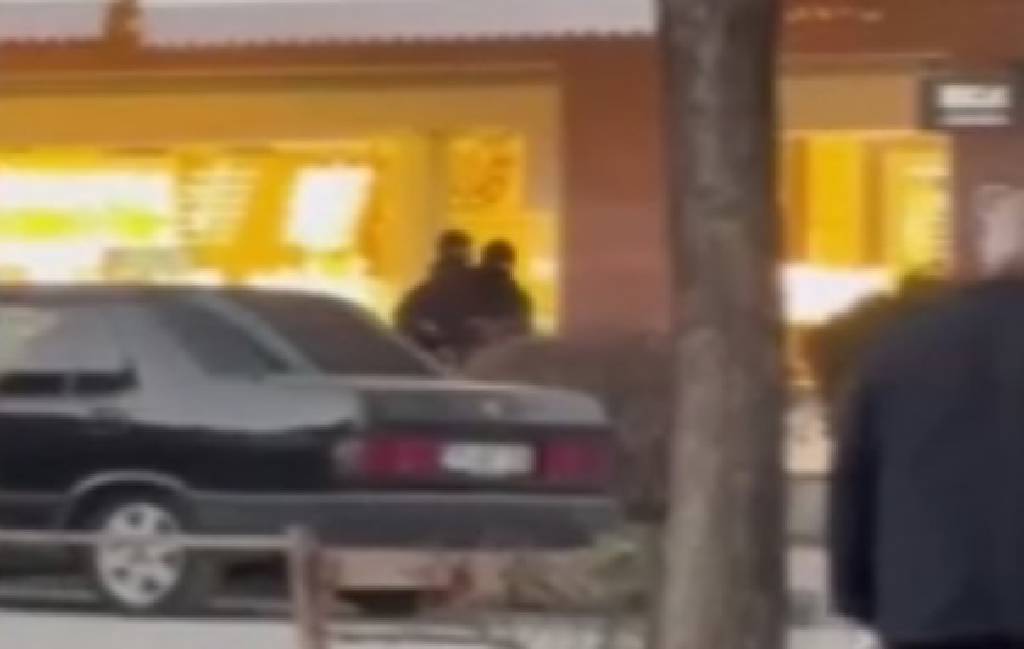 Safranbolu'da silahlı kuyumcu soygunu! Yaklaşık 20 kilo altını çalarak, kayıplara karıştılar…