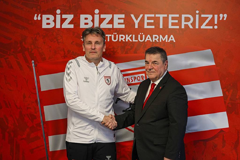 Samsunspor, futbol akademi teknik koordinatörlüğü görevine Paris Saint-Germain’de 15 yıl boyunca görev yapan Fransız teknik adam Cedric Cattenoy’u getirdi