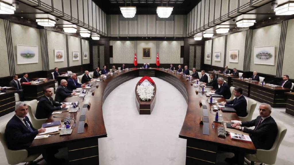 Kabine bugün toplanıyor! Ana gündem Suriye ve terör...