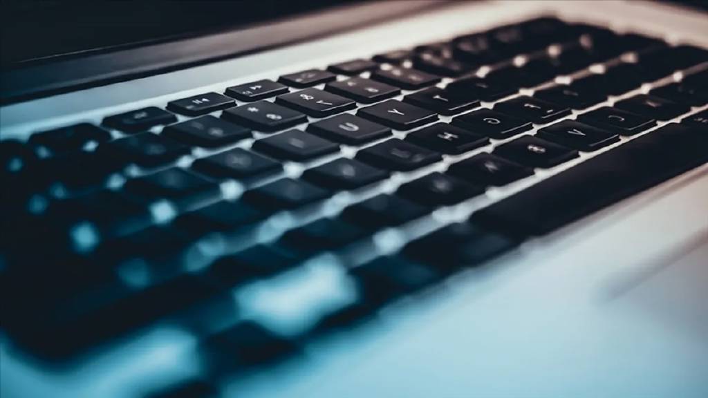 Sahte e-imza davası sanığı Ziya Kadiroğlu yeniden tutuklandı