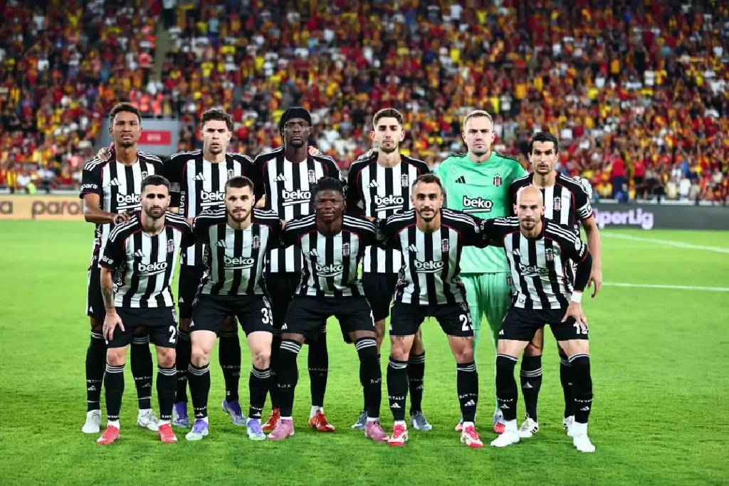 Beşiktaş, erteleme karşılaşmasında Konyaspor'a konuk oluyor