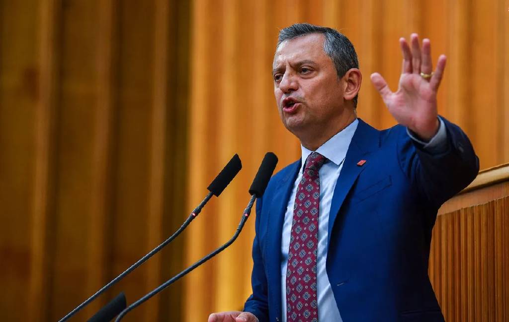 Özgür Özel'den Bahçeli'ye Kıbrıs cevabı