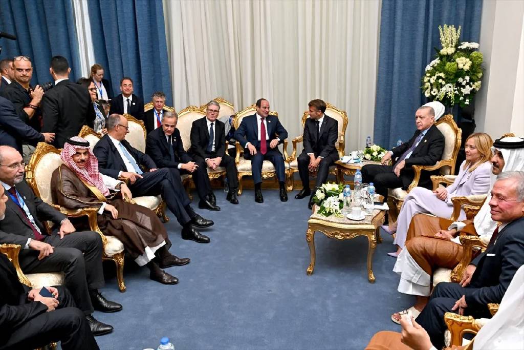  Trump, Erdoğan’ı görür görmez: “Bu adamı seviyorum.”