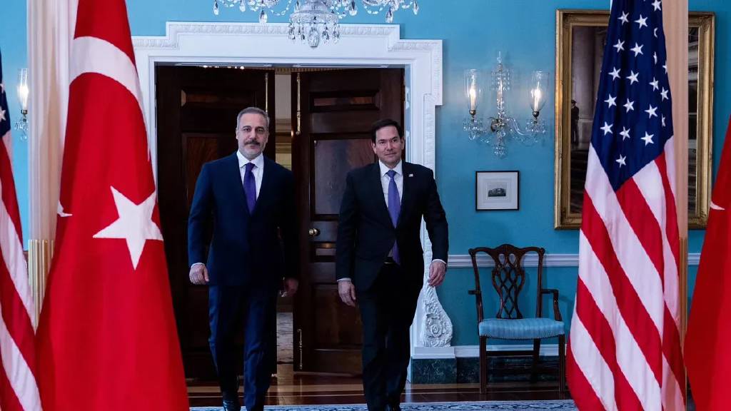 Hakan Fidan, ABD'li mevkidaşı ile görüştü