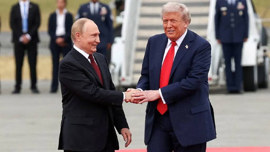 Kremlin: "Putin ile Trump arasında zirve ihtimali masada"