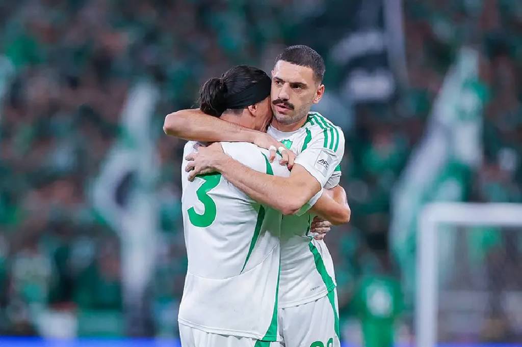 Merih Demiral'dan transfer açıklaması 