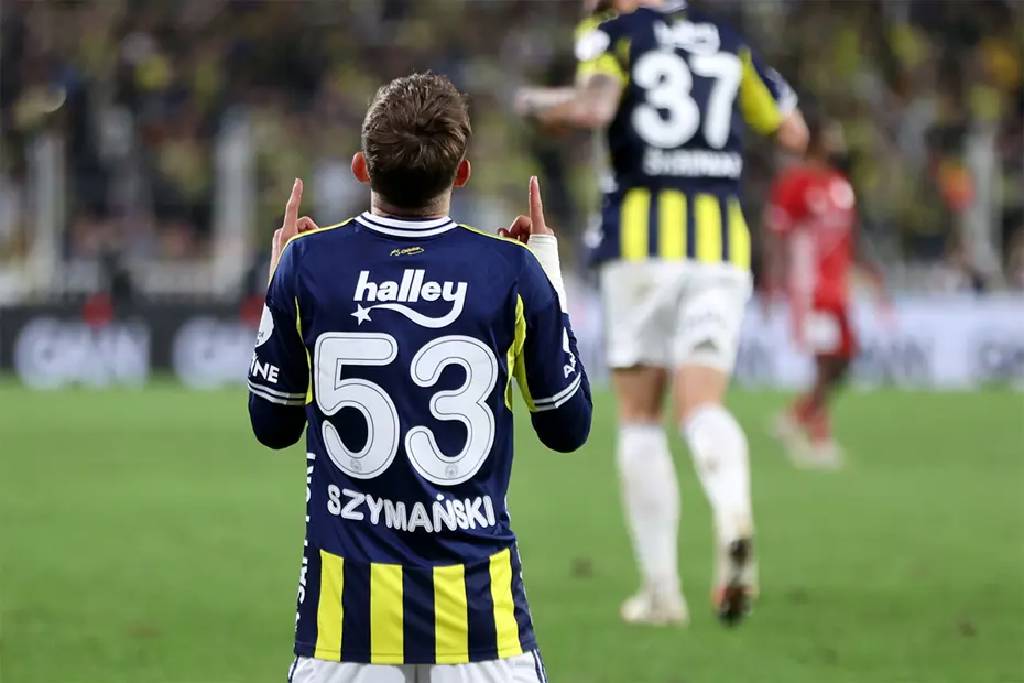 Fenerbahçe'ye kötü haber, derbiyi kaçırabilir
