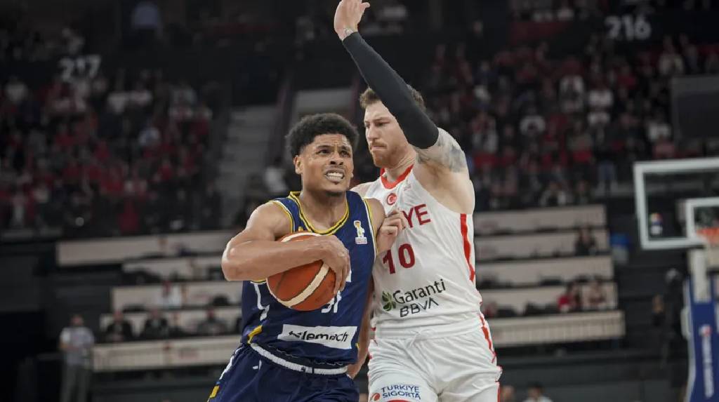 12 Dev adam Dünya Kupası yoluna galibiyetle başladı