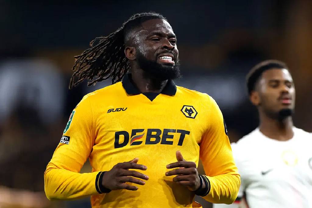 Fenerbahçe'ye ara dönemde Premier Lig'den santrafor takviyesi